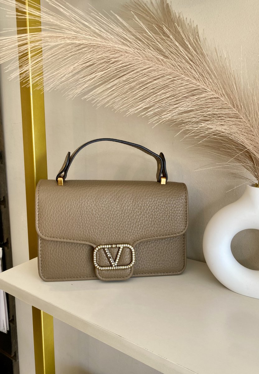 Bolsa com detalhe de strass