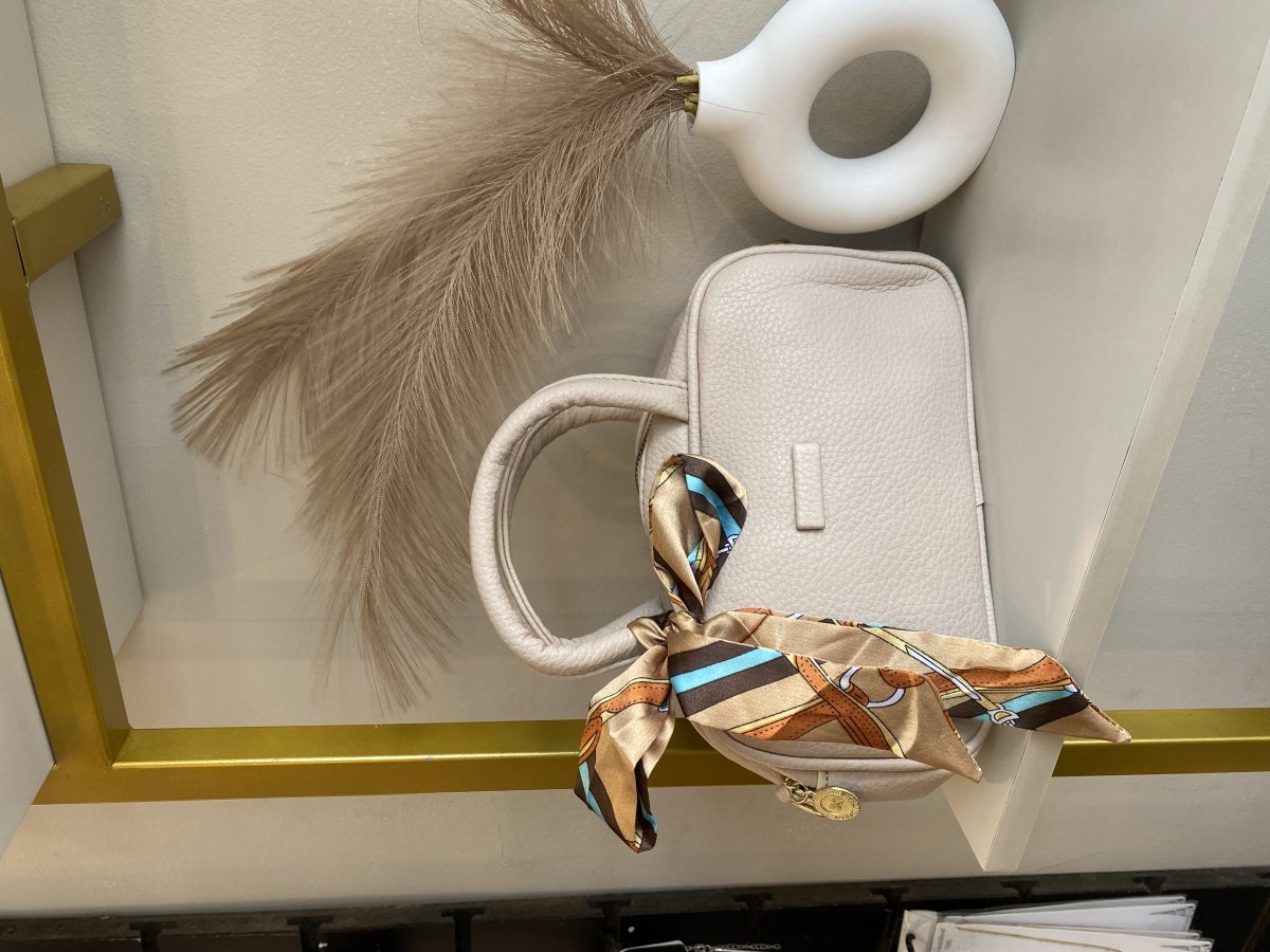 Bolsa com laço