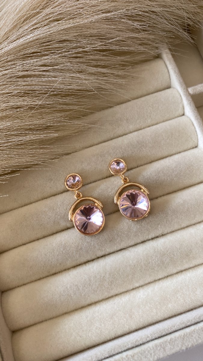 Brinco pedra de cristal