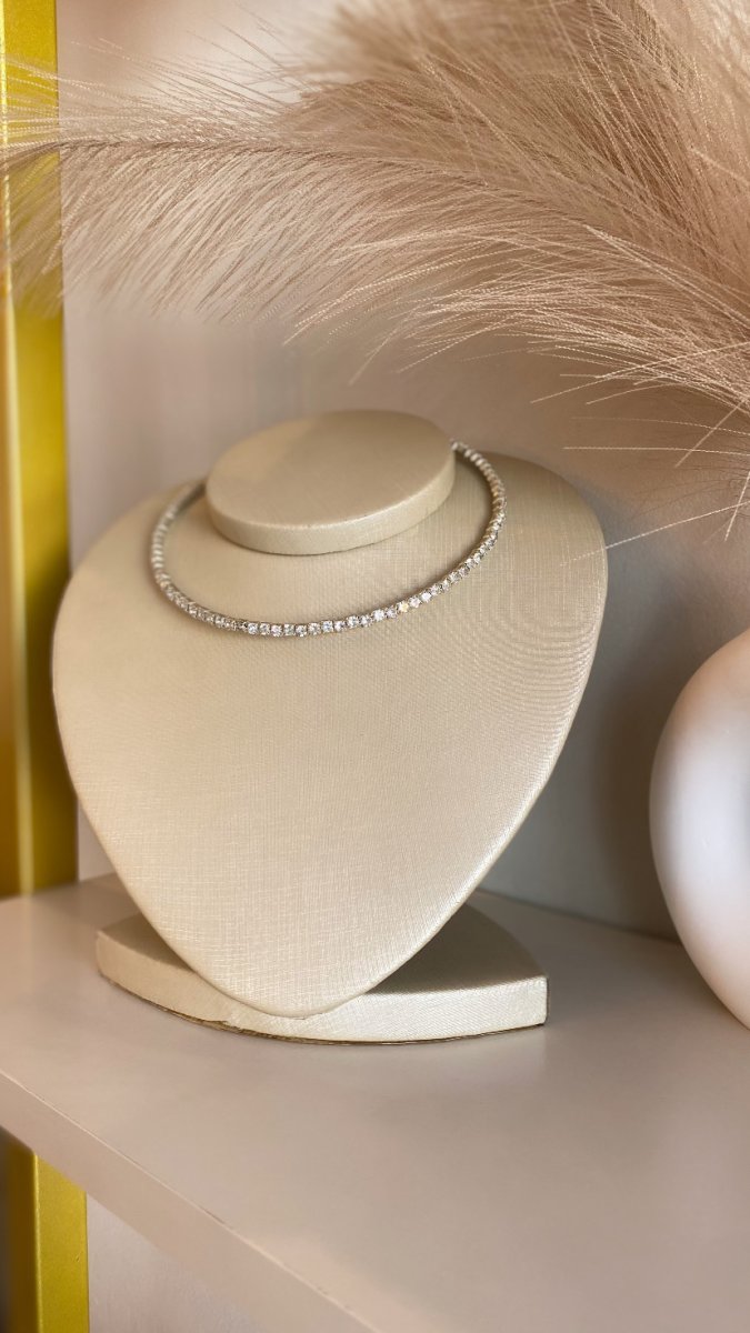 Choker aro de strass prata